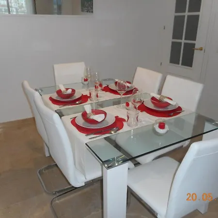 Apartment 2105-apt 2 Bedrooms, On The Beach, Port View, Pool